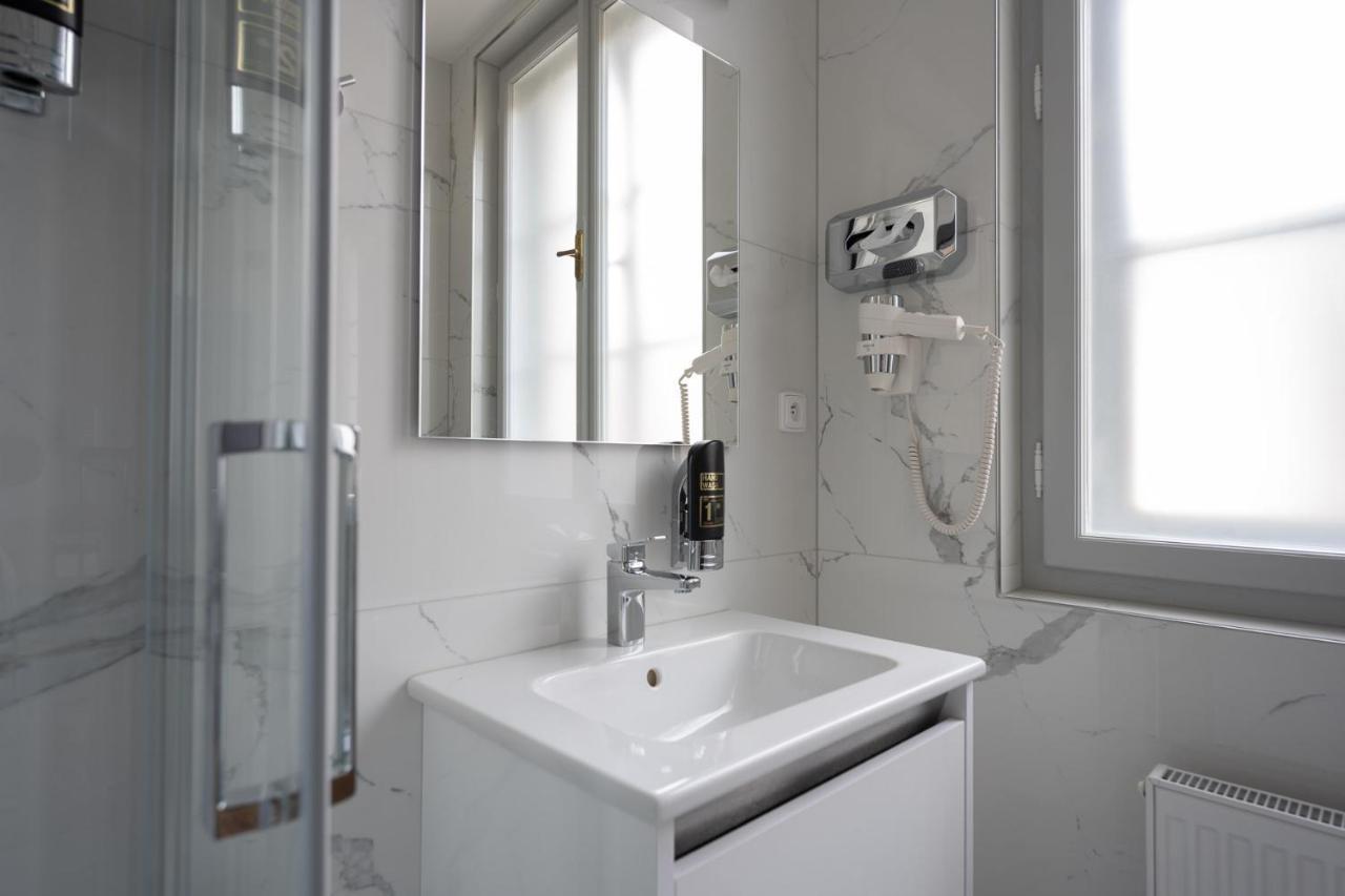 Hotel Barborsky Dvur Kutná Hora Buitenkant foto